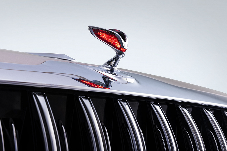 &laquo;Китайский Maybach&raquo; на шаг ближе к России: люксовый седан Guoya L1 от Hongqi прошел сертификацию